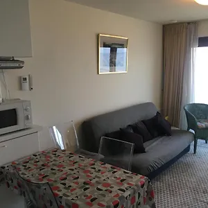  Appartement Prachtige Met Frontaal Zeezicht En Terras 4 Pers. België
